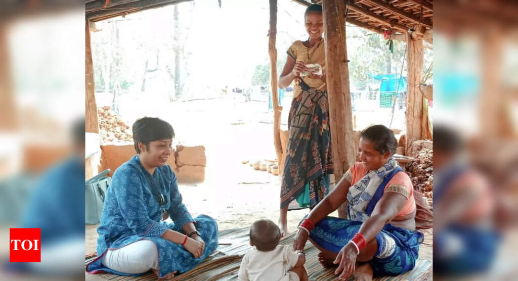 Dedicated engineer-turned-social worker raises cervical cancer awareness in rural areas