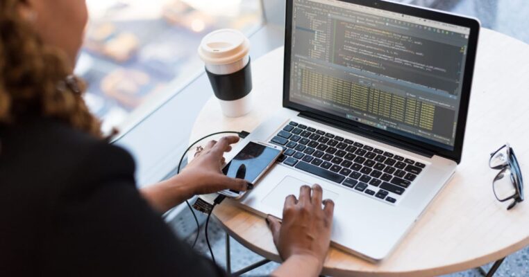 ios app programming langauge